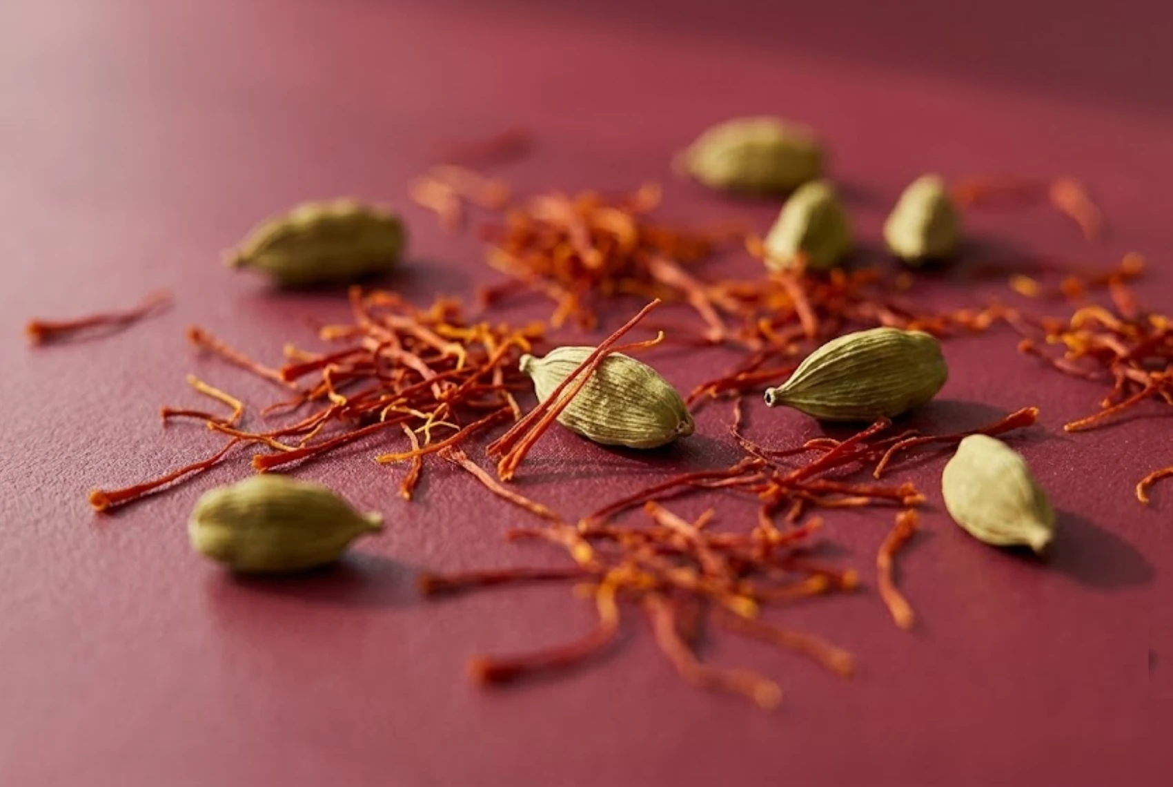 Saffron threads and cardamom pods, the hero botanicals behind flowerful FOCUS